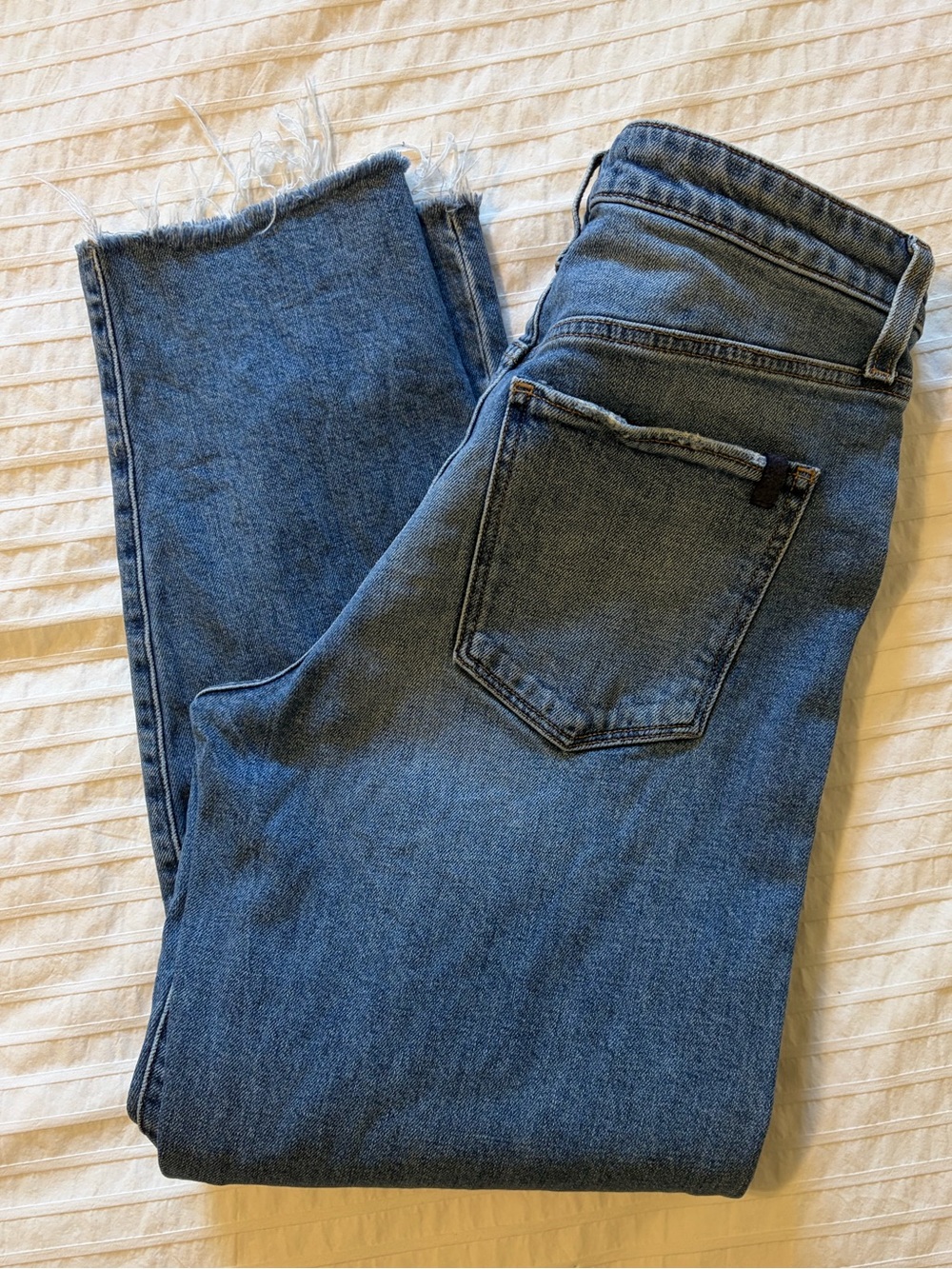 JOE’S JEANS- size 28  "The Niki" Mid-Rise Boyfriend Jeans.